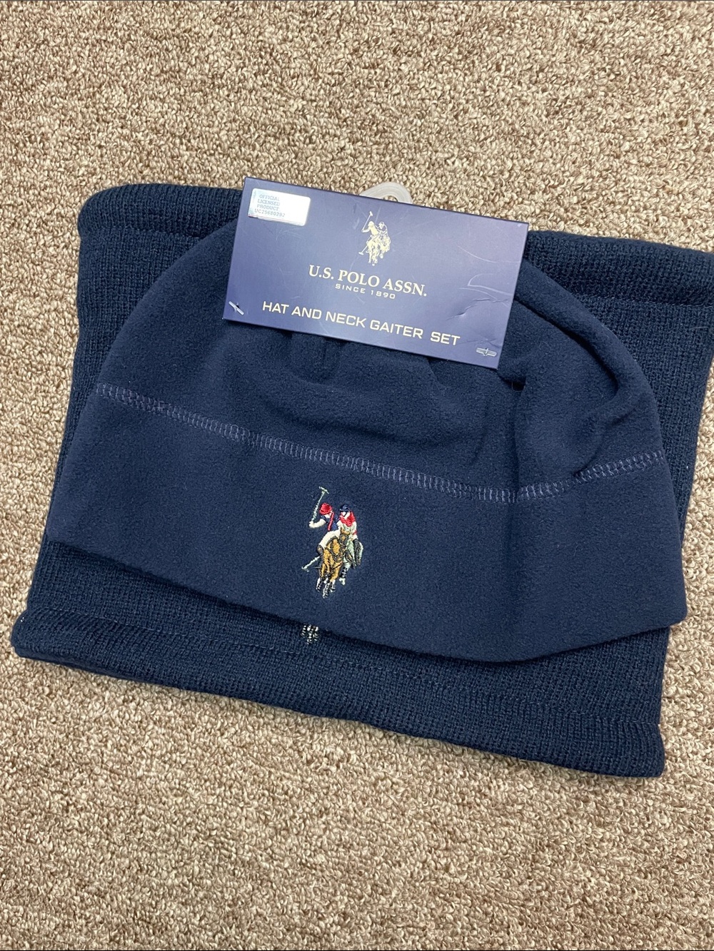 US Polo Assn Beanie/Scarf Set